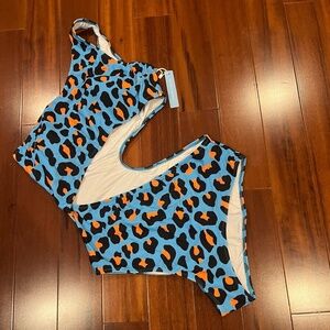 New NWT Cupshe One-Piece Swimsuit Leopard Animal Print One Shoulder Size Large
